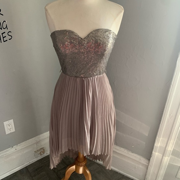 Strapless high low dress size small - Picture 2 of 10